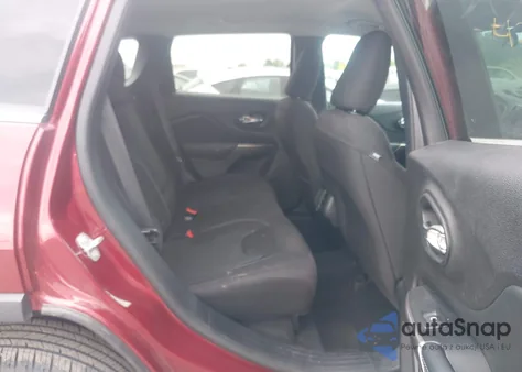 2019 Jeep Cherokee Latitude 4X4 from USA, damaged, VIN 1C4PJMCB6KD455351